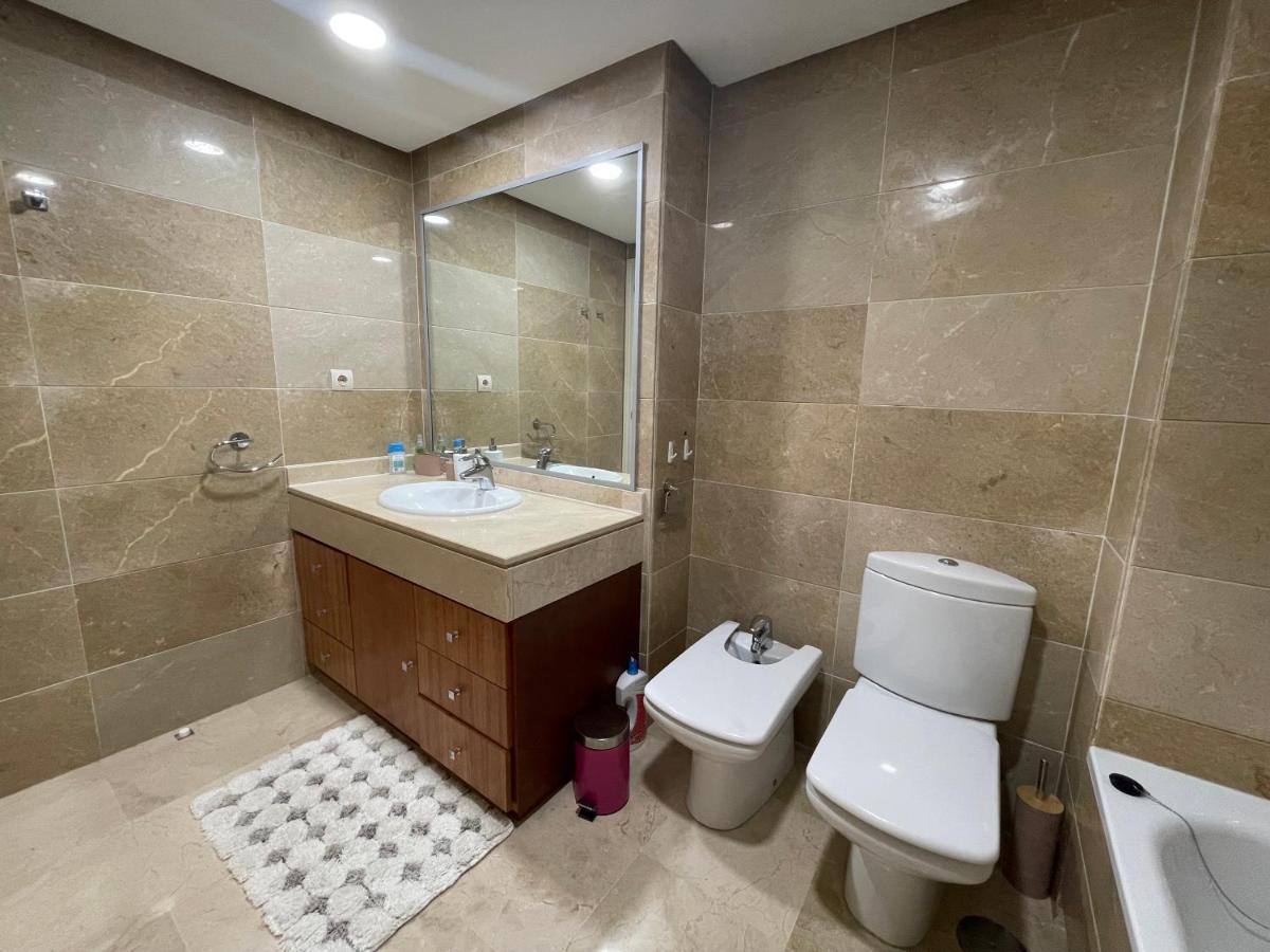 Сozy 2 Bedroom Apartment In Best Area Of 马尔韦利亚 外观 照片